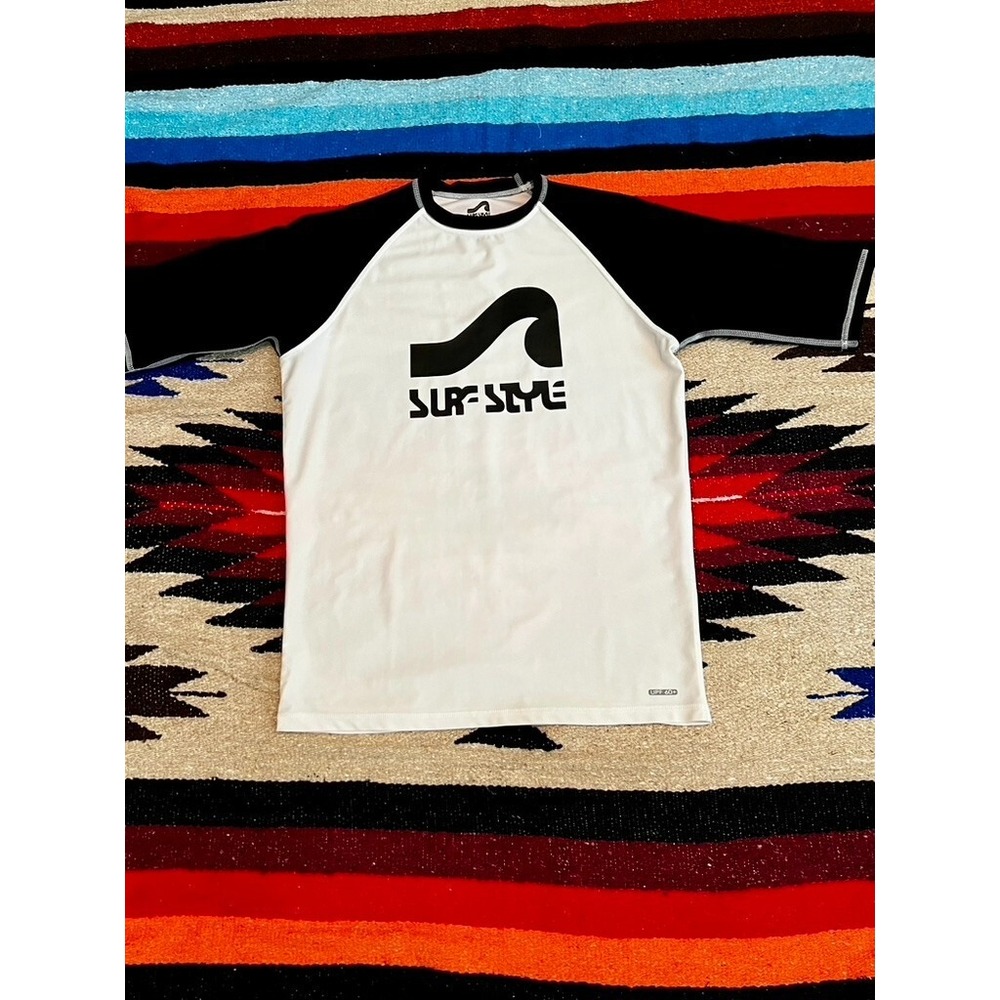 Surf Style Surfing Shirt Men's Large Black and White Stretch BeachCore